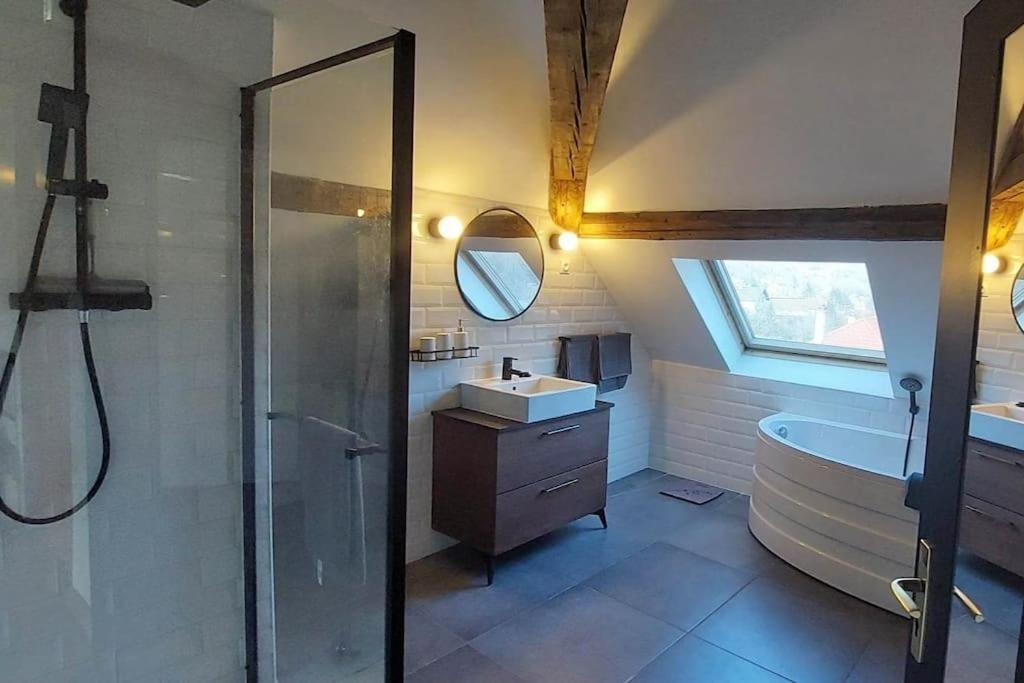 *New*Les Amandines Le Loft* Wifi Apartment Allevard Exterior foto
